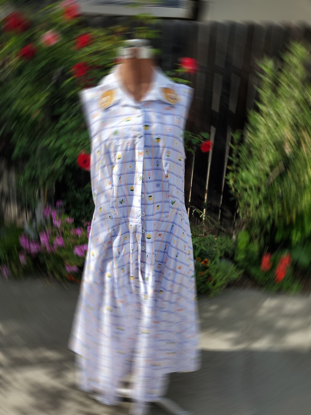 Unique Vintage Dusney Bambi.Sleeveless White Printed Button-Front Sundress